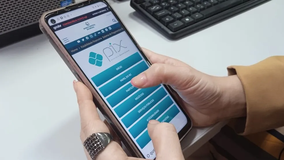 Medidas para aumentar segurança no uso do PIX são alvo de notícias falsas
