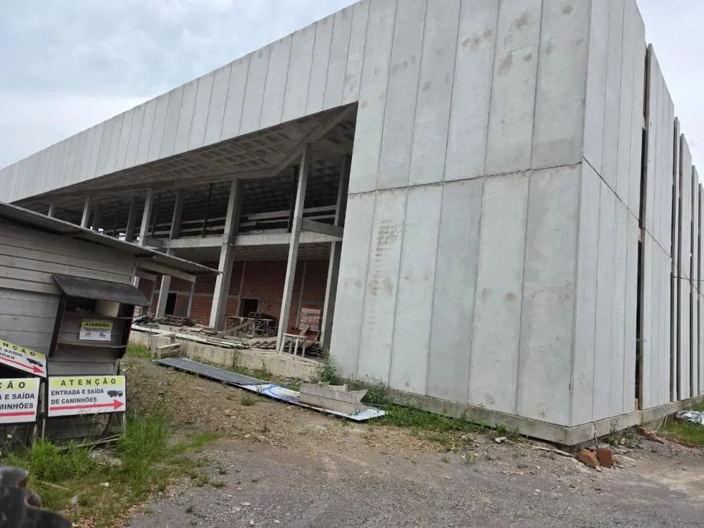 Segundo o presidente da Câmara, obra está com 51,65% de conclusão - Foto: NB Notícias